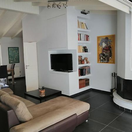 Manolis Loft Apartamento Pireu Exterior foto