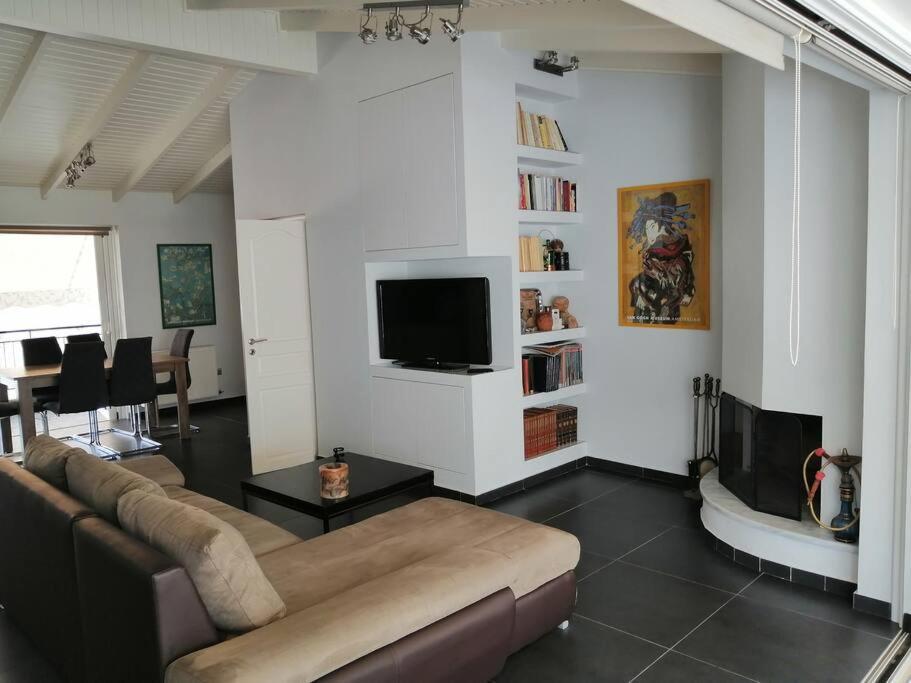 Manolis Loft Apartamento Pireu Exterior foto